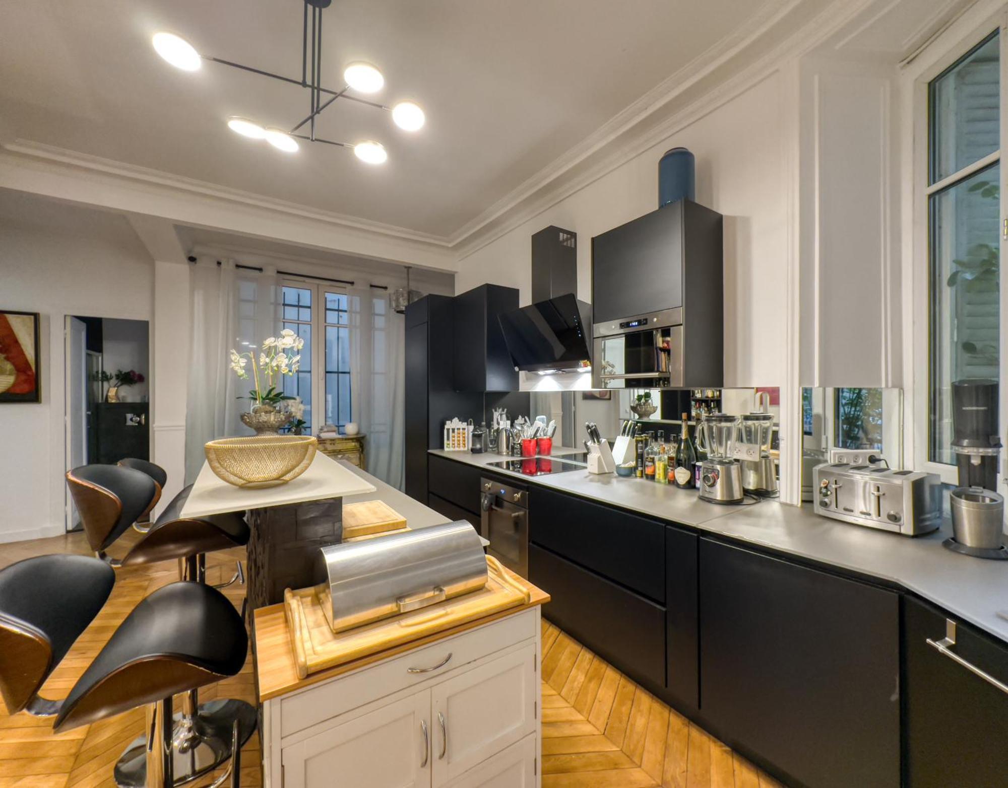 Luxury Place Near Champs Elysees * Paris